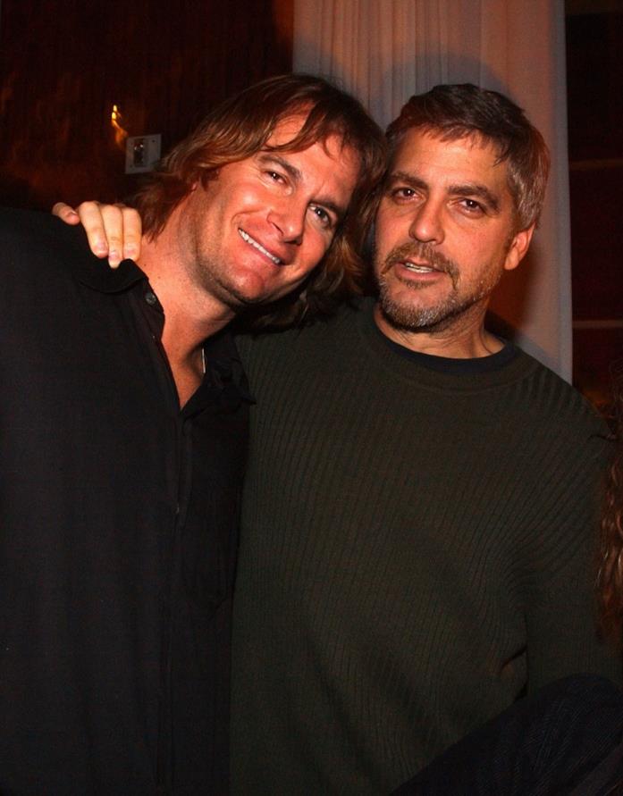 George Clooney e i suoi regali generosi ad amici e sconosciuti Un vecchio scatto di Rande Gerber e George Clooney