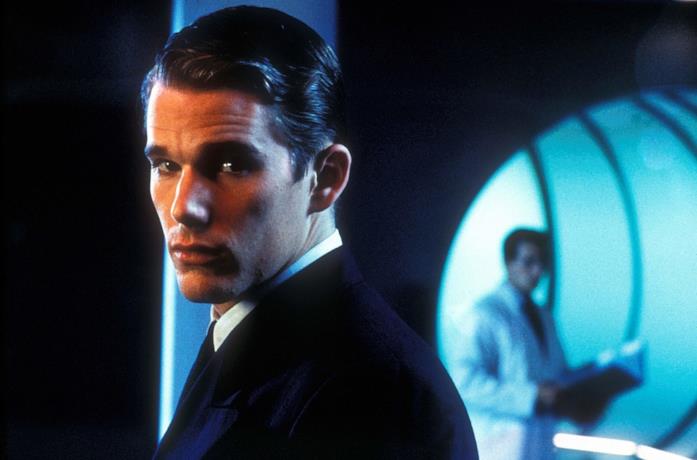 Un primo piano di Ethan Hawke nel film Gattaca - La porta dell'universo