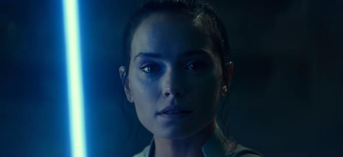 Star Wars: L'ascesa di Skywalker, il trailer finale: la saga volge al termine Daisy Ridley in una scena del film Star Wars: L'ascesa di Skywalker