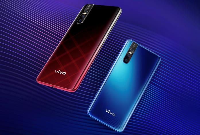 Vivo V15 Pro è disponibile in due colorazioni: Rosso e Blu Immagine stampa di Vivo V15 Pro in due colorazioni