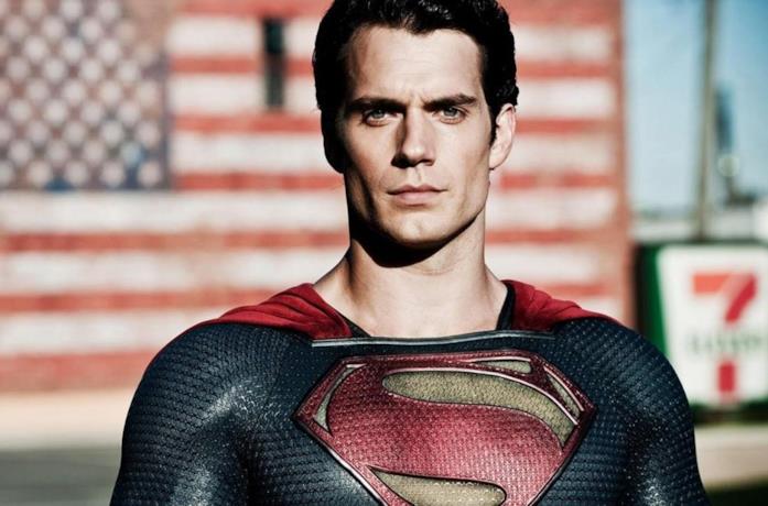 Un'immagine di Henry Cavill come Superman