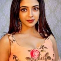 Khushi Dubey