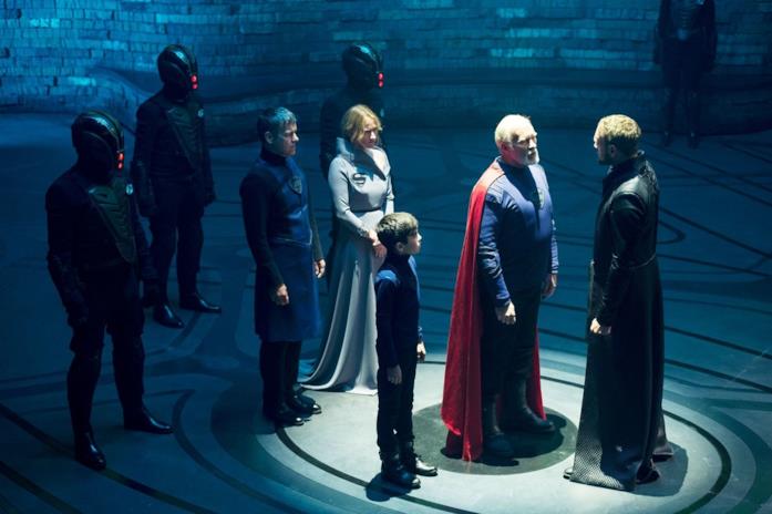 Krypton I personaggi di Krypton mentre discutono