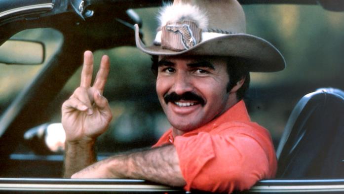 Burt Reynolds ha rifiutato il ruolo di Han Solo in Star Wars Un'immagine con Burt Reynolds in Il bandito e la madama