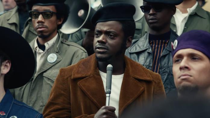 Una scena di Judas and the Black Messiah Daniel Kaluuya è Fred Hampton, leader delle Pantere Nere in Judas and the Black Messiah
