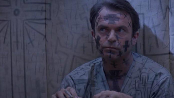 Sam Neill interpreta l'investigatore John Trent John Trent è interpretato da Sam Neill