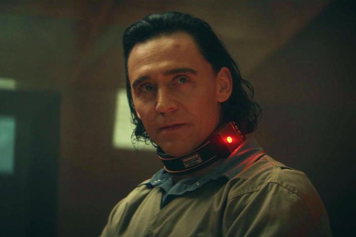 Loki con il collare della TVA
