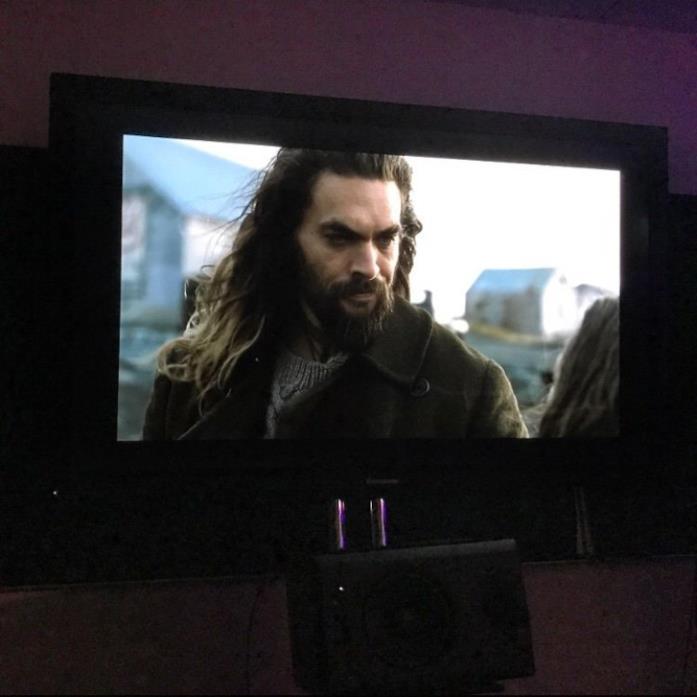 Aquaman in una foto dal film Justice League Jason Momoa in Justice League