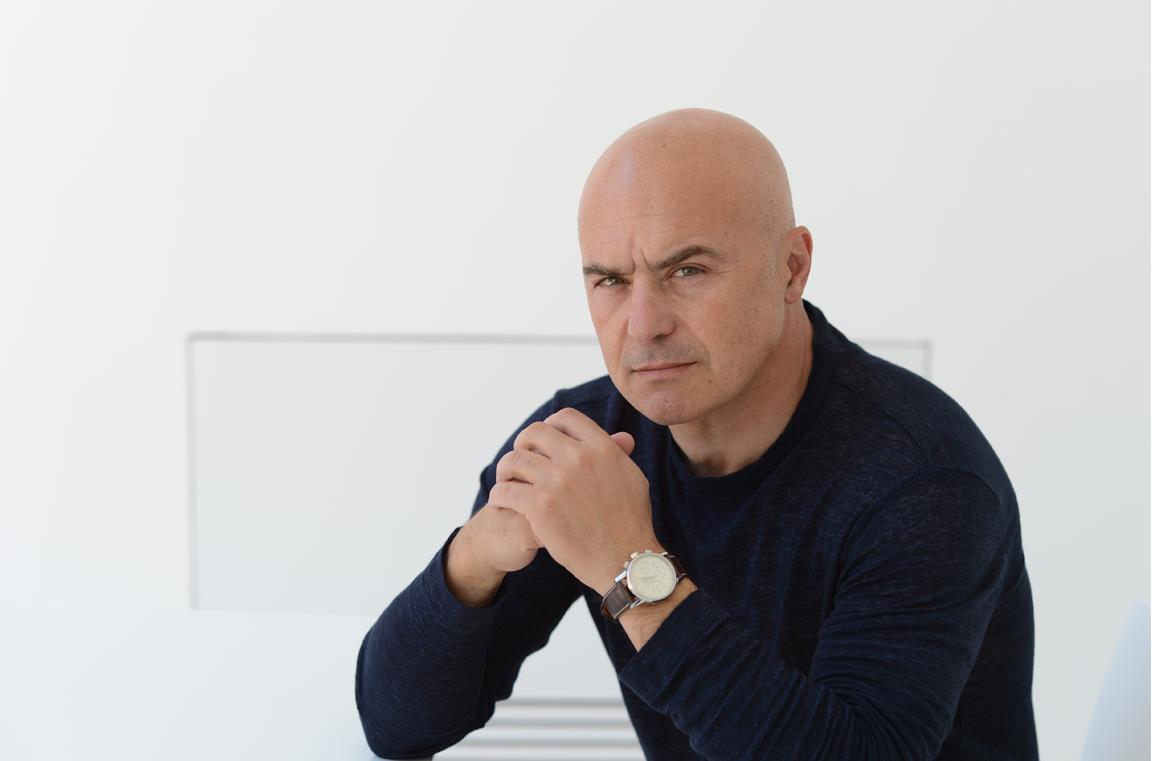 Luca Zingaretti