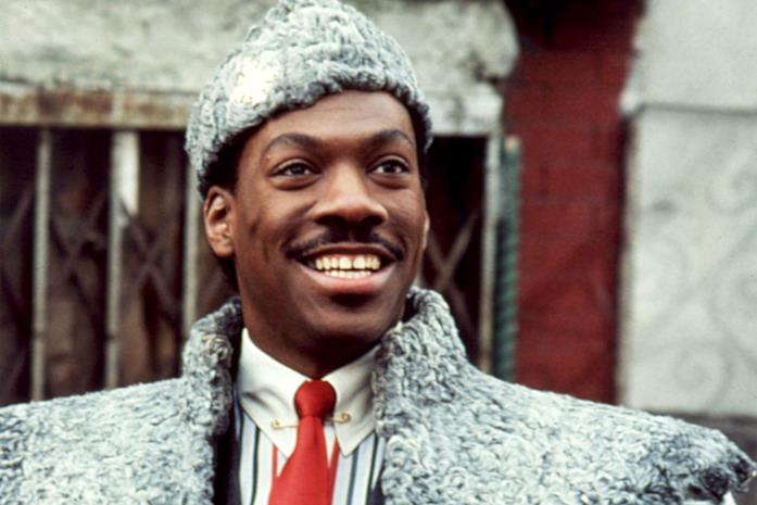 Eddie Murphy nei panni del principe Akeem nel film Il principe cerca moglie