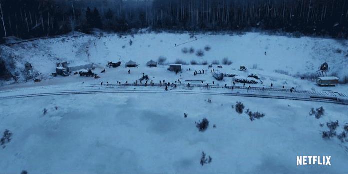 Il campo russo dove è rinchiuso Hopper di Stranger Things Il campo russo dove è rinchiuso Hopper di Stranger Things