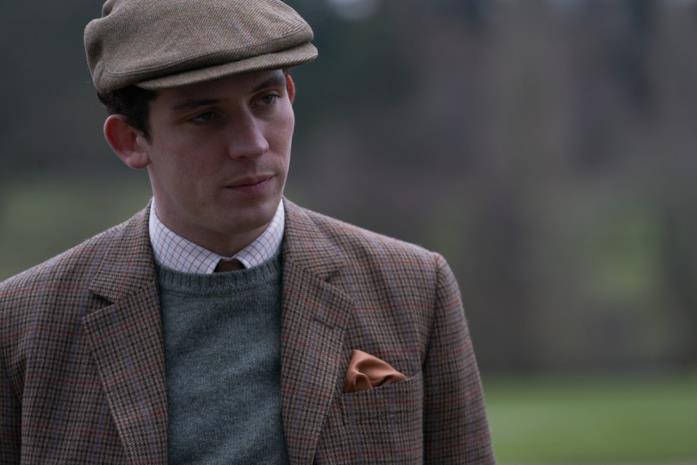 Un'immagine che ritrae Josh O'Connor nei panni del Principe Carlo in una scena di The Crown