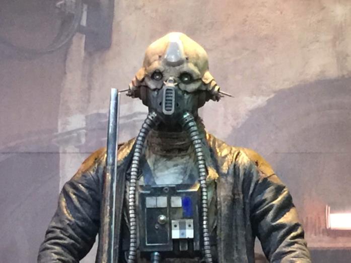 Edrio Two Tubes è il pilota mercenario sarà in Rogue One Il pilota Edrio Two Tubes, nuovo personaggio di Rogue One
