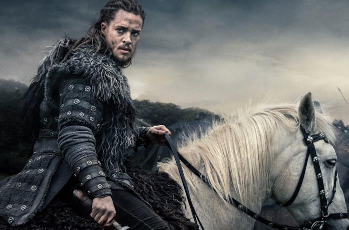 Primo piano di Alexander Dreymon