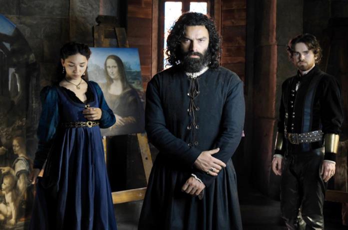 Matilda De Angelis, Aidan Tuner e Freddie Highmore in Leonardo