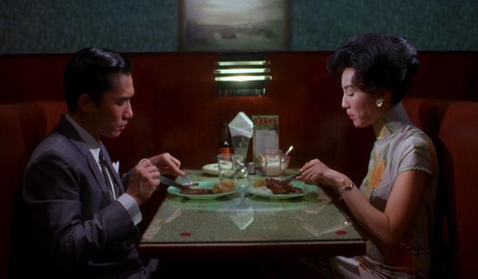 In the mood for love I protagonisti di In the mood for love pranzano al ristorante