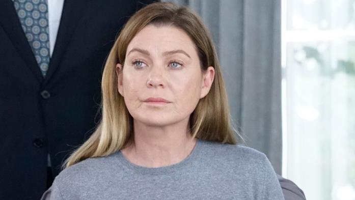 Ellen Pompeo in una scena di Grey's Anatomy 16