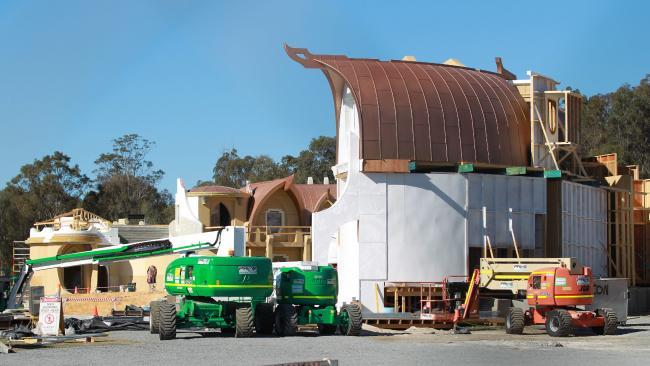 Thor: Ragnarok - foto del set in costruzione Foto dal set in costruzione di Thor: Ragnarok
