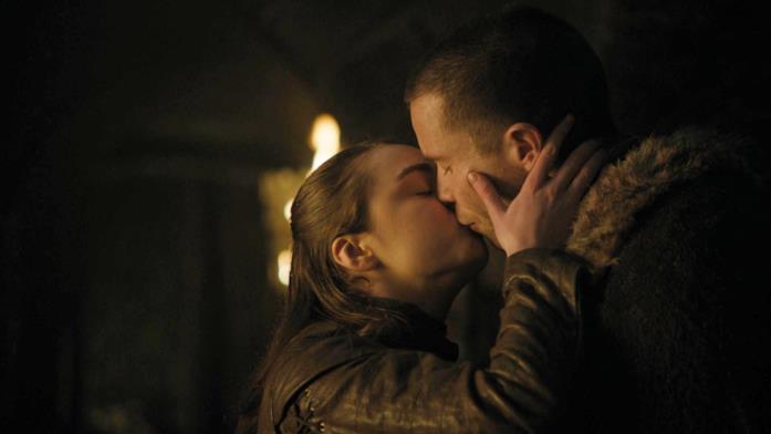 Maisie Williams e Joe Dempsie sono Arya e Gendry in Game of Thrones