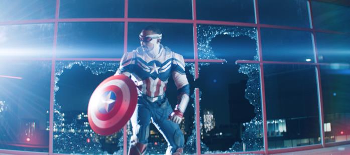 Sam come Captain America San con il costume da Captain America