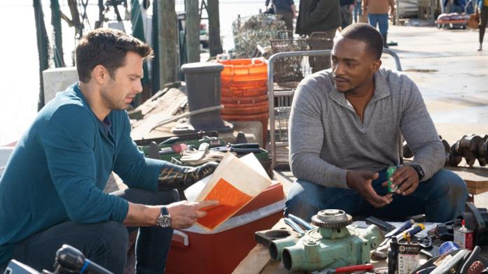 Steve e Sam Steve e Sam riparano il motore