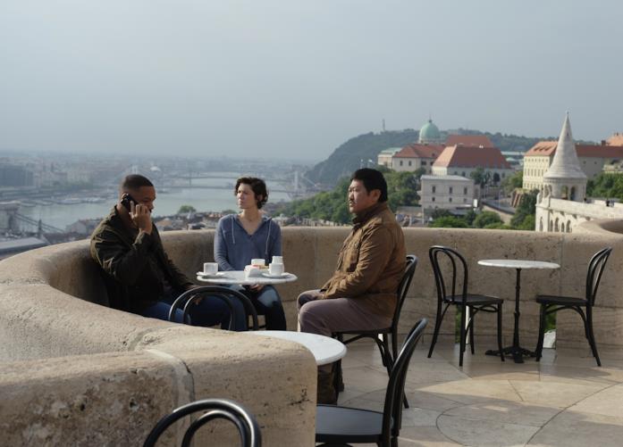 I protagonisti di Gemini Man Will Smith telefona da una terrazza