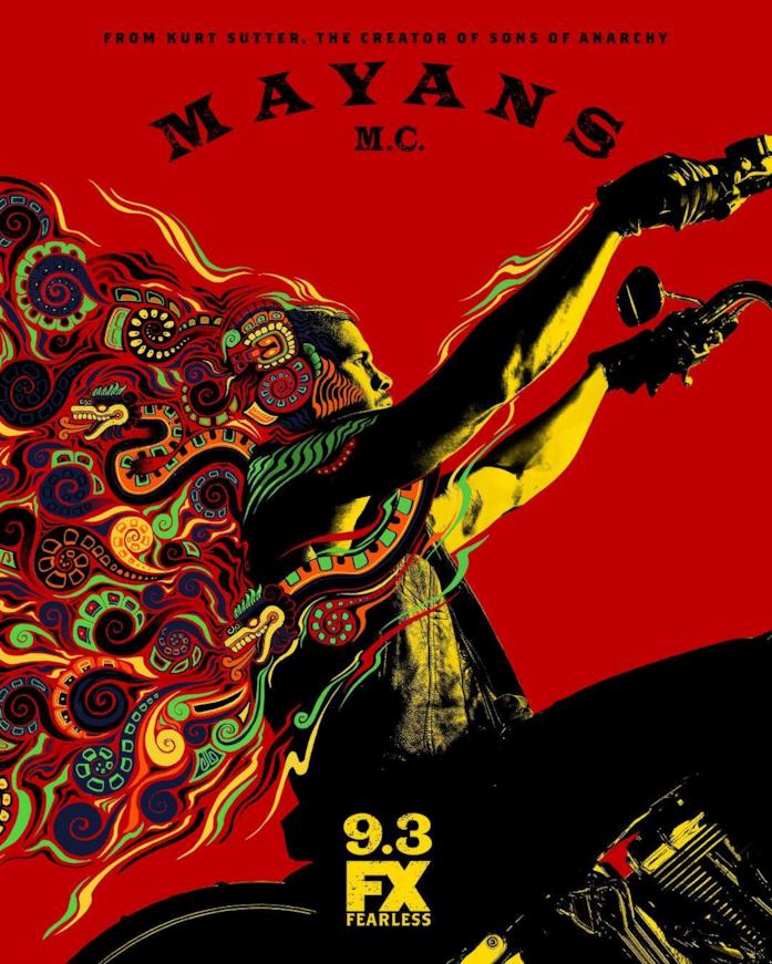 Le novità sulla seconda stagione di Mayans M.C. Ez in sella alla sua moto nel poster della seconda stagione di Mayans M.C.