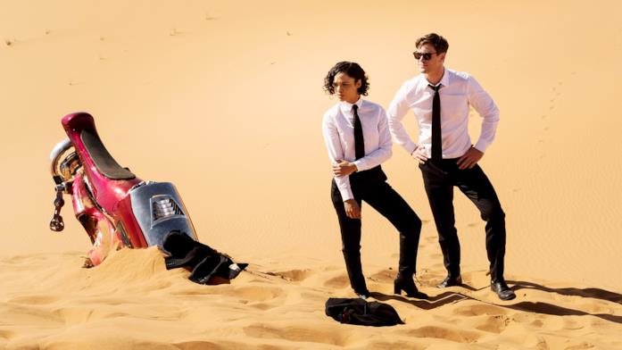 Men in Black: International - una scena del film Men in Black: International - una scena del film con l'Agente M e l'Agente H