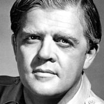 Pat Hingle