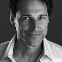 Rolf Gray