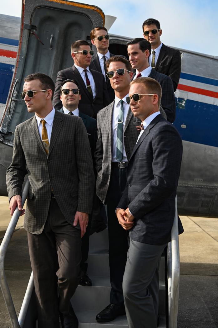 The Right Stuff: tutto quello che c'è da sapere della serie su Disney+ The Right Stuff, una scena con i protagonisti