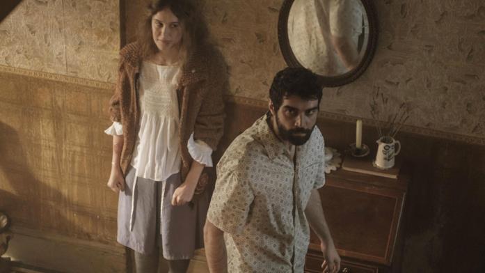 Amulet: trama, trailer e cast del film di Romola Garai Amulet, una scena del film