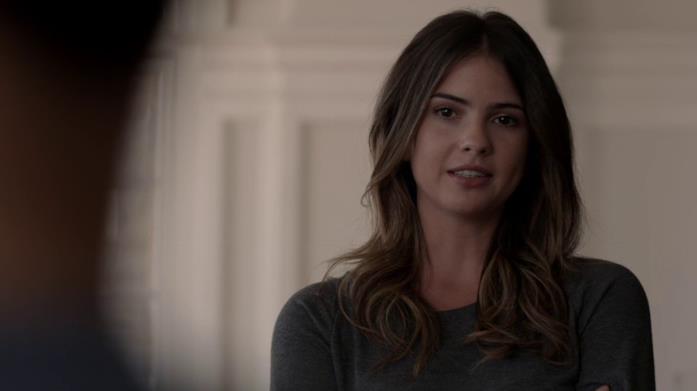 L'attrice Shelley Hennig nei panni di Malia in Teen Wolf Shelley Hennig in un fotogramma tratto da Teen Wolf