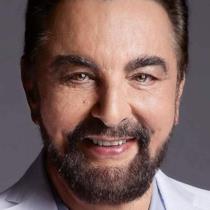 Kabir Bedi