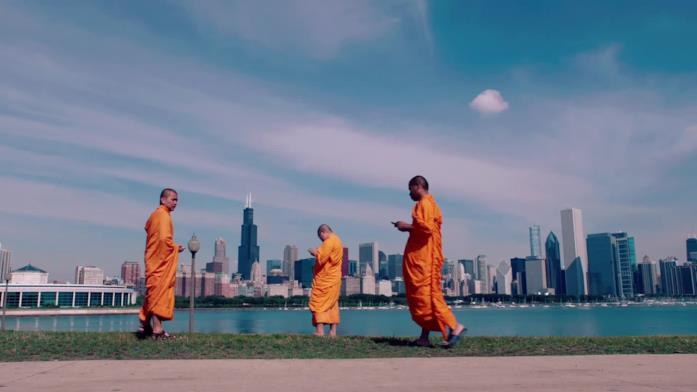 Lo and Behold, la recensione La recensione di Lo and Behold