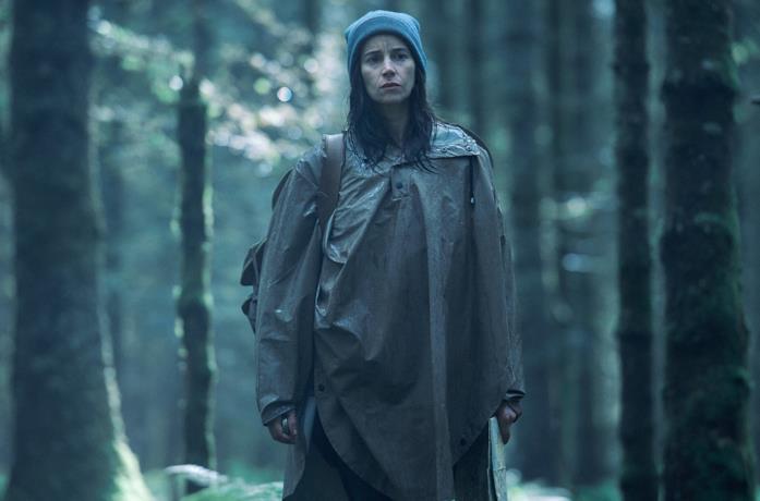La protagonista di Black Spot nella foresta di Villefranche