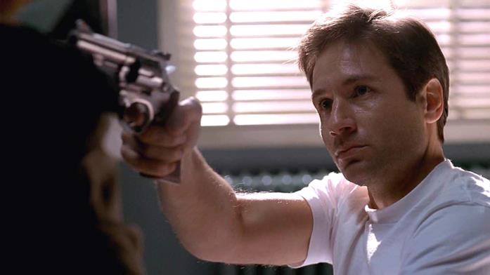 David Duchovny nell'episodio Pusher di X-Files David Duchovny in una scena di Pusher, episodio di X-Files