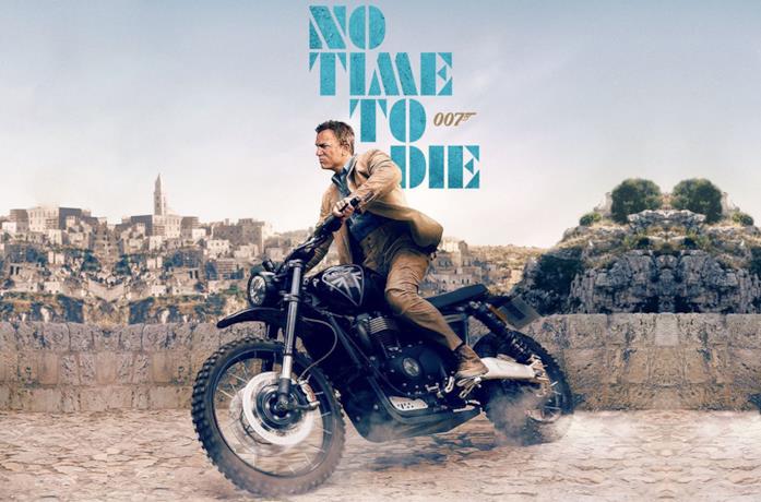 No Time To Die: il poster IMAX