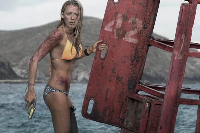 Blake Lively Blake Lively in Paradise Beach - Dentro l'incubo