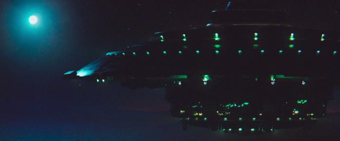L'immensità della notte La nave madre