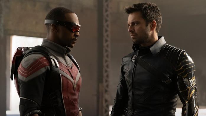 Falcon e il Soldato d'Inverno dovranno scontrarsi o collaborare con John Walker? Anthony Mackie e Sebastian Stan come Sam e Bucky in The Falcon and the Winter Soldier