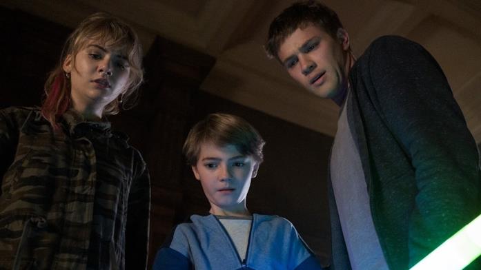 I fratelli di Locke & Key Jackson Robert Scott, Connor Jessup ed Emilia Jones in Locke & Key