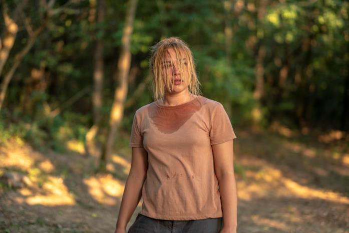 Florence Pugh Florence Pugh vaga tra le foreste svedesi