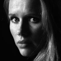 Liv Ullmann