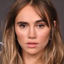 Suki Waterhouse