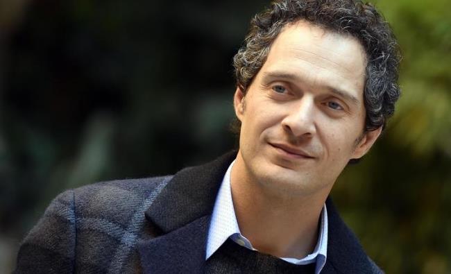 Claudio Santamaria regista del corto The Millionairs