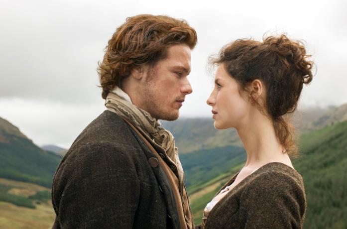 Sam Heughan e Caitriona Balfe in Outlander