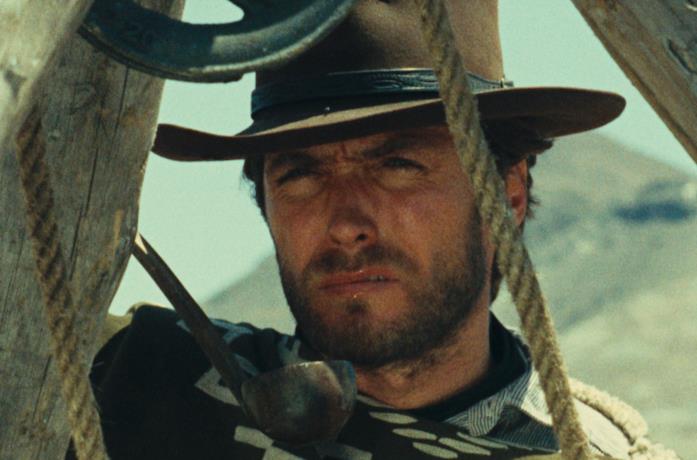 Clint Eastwood nell'incipit di Per un pugno di dollari