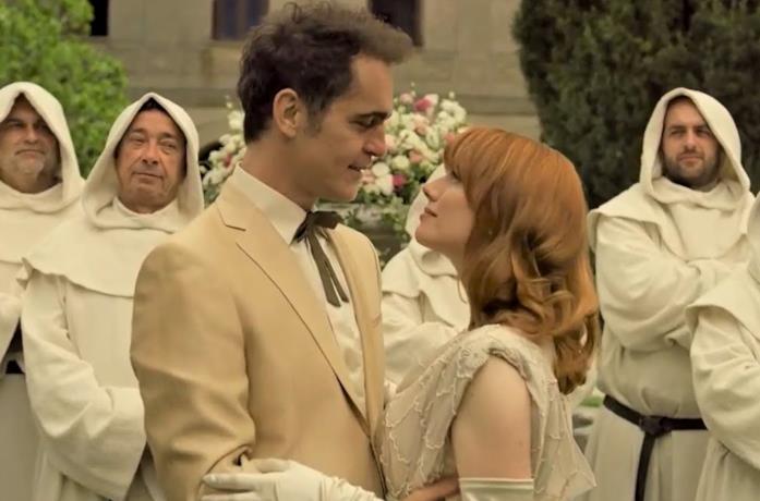 Il matrimonio di Andrés e Tatiana Andrés e Tatiana si sposano nella quarta parte de La Casa di Carta