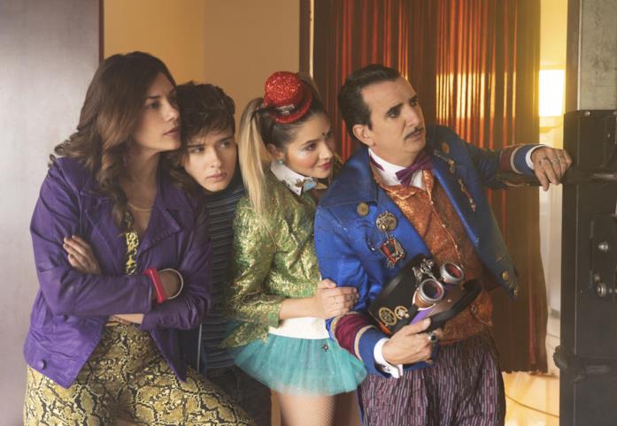 La famiglia protagonista de I Ciarlatani Il cast de I Ciarlatani, durante una scena della serie